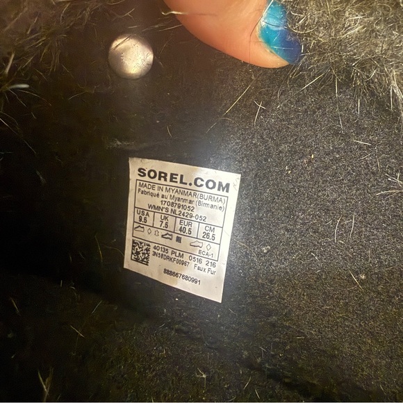 Sorel Joan of Arctic Waterproof Snow Boots - Picture 10 of 11